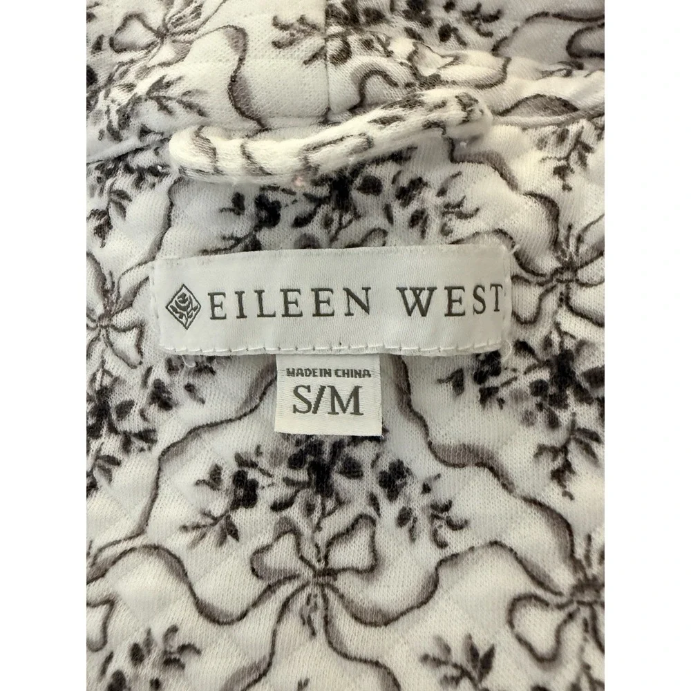 Eileen West Quilted Cotton Robe S/M White Gray Floral Long Belted Bathrobe